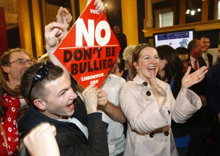 Irish voters have rejected Lisbon Treaty on the European Union reform at 862,415 to 752,451 votes as the results were announced in Dublin on Friday afternoon, Sky news reported.